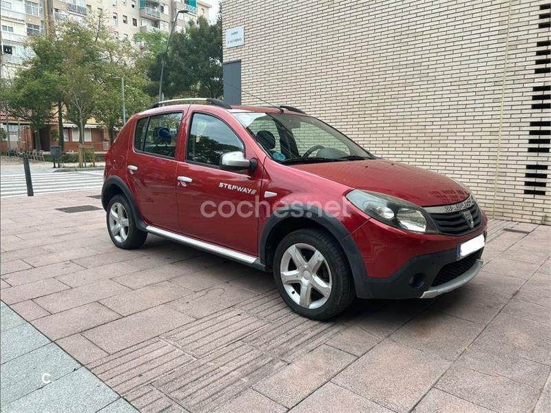 DACIA Sandero Stepway 1.6 E5
