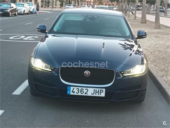 JAGUAR XE 2.0 AJ200D Diesel Auto AWD XE RSport JAGUAR XE 2.0 AJ200D Diesel Auto AWD XE RSport