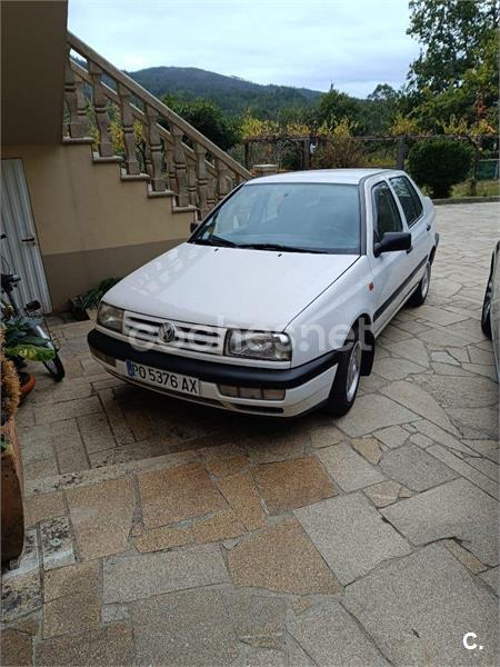 VOLKSWAGEN Vento 1.9D CL