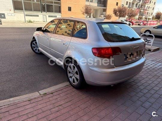 AUDI A3 Sportback 2.0 TDI Attraction