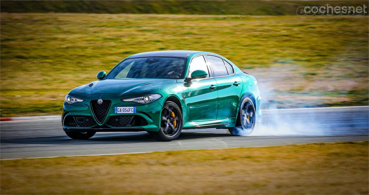 Alfa Romeo Stelvio y Giulia QV: Mejoras en seguridad y equipamiento