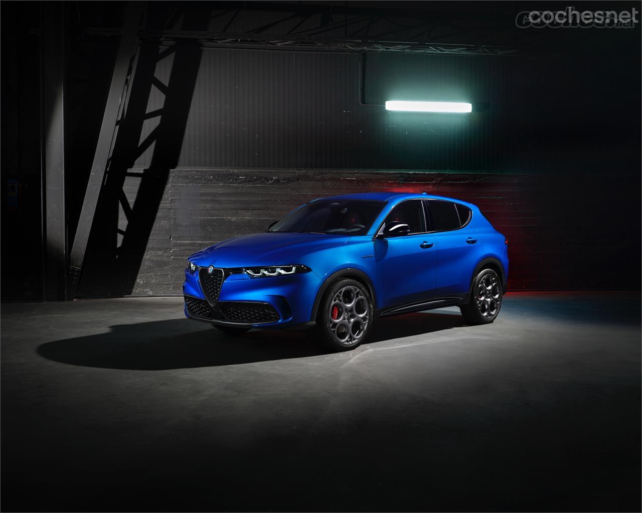 El Alfa Romeo Tonale es n SUV premium de 4,50 metros de largo que se ofrecerá en diferentes versiones con motores de gasolina, diésel e híbridos.