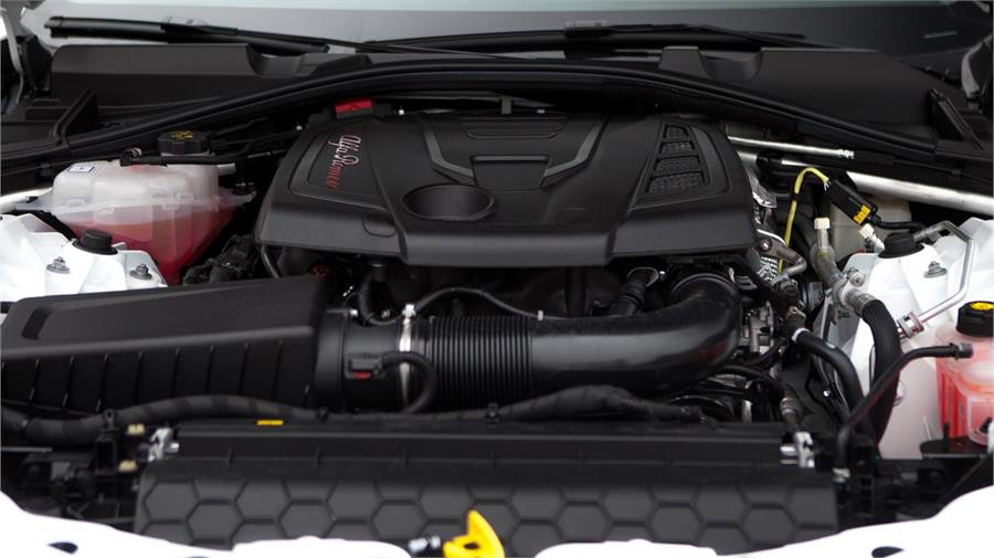 Este 4 cilindros turbo ofrece una capacidad de empuje superior a la de un V6 atmosférico de hace unos años.