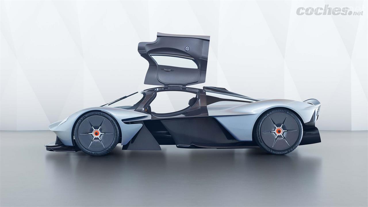 Aston Martin Valkyrie, ultra minimalista