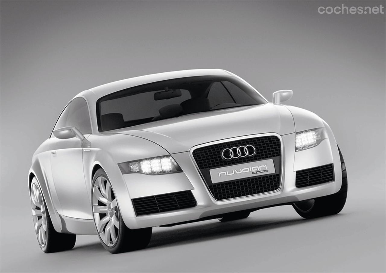 El Nuvolari quattro del Salón de Ginebra 2003 fue el primer concept de Audi bajo la batuta de Walter de Silva y la primera vez que se presentó la calandra tipo singleframe.