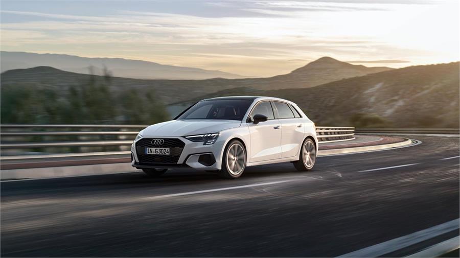 El nuevo Audi A3 Sportback añadirá próximamente a su gama la versión 30 g-tron de gas natural.