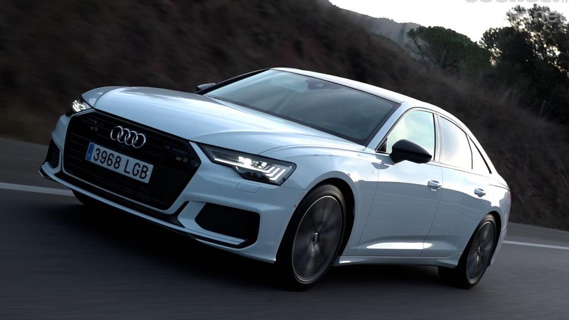 Audi A6 55 TFSIe,  Electrificado, con etiqueta 0 y una autonomía de 53 km en modo totalmente eléctrico