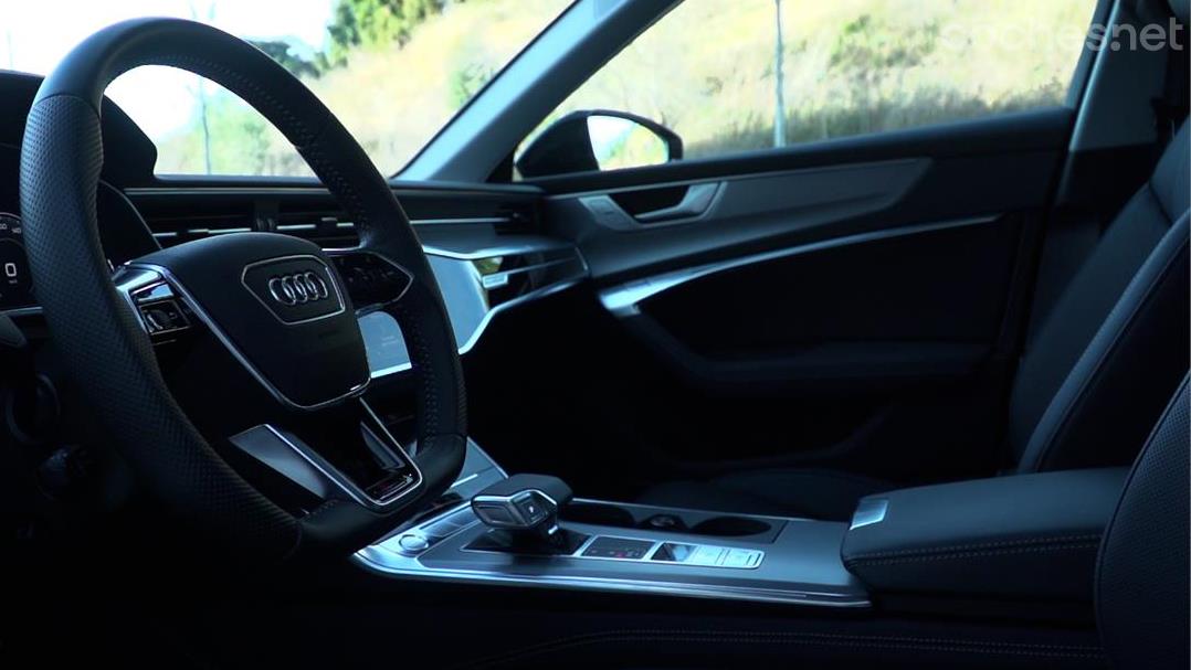 Audi A6 55 TFSIe,  Electrificado, con etiqueta 0 y una autonomía de 53 km en modo totalmente eléctrico