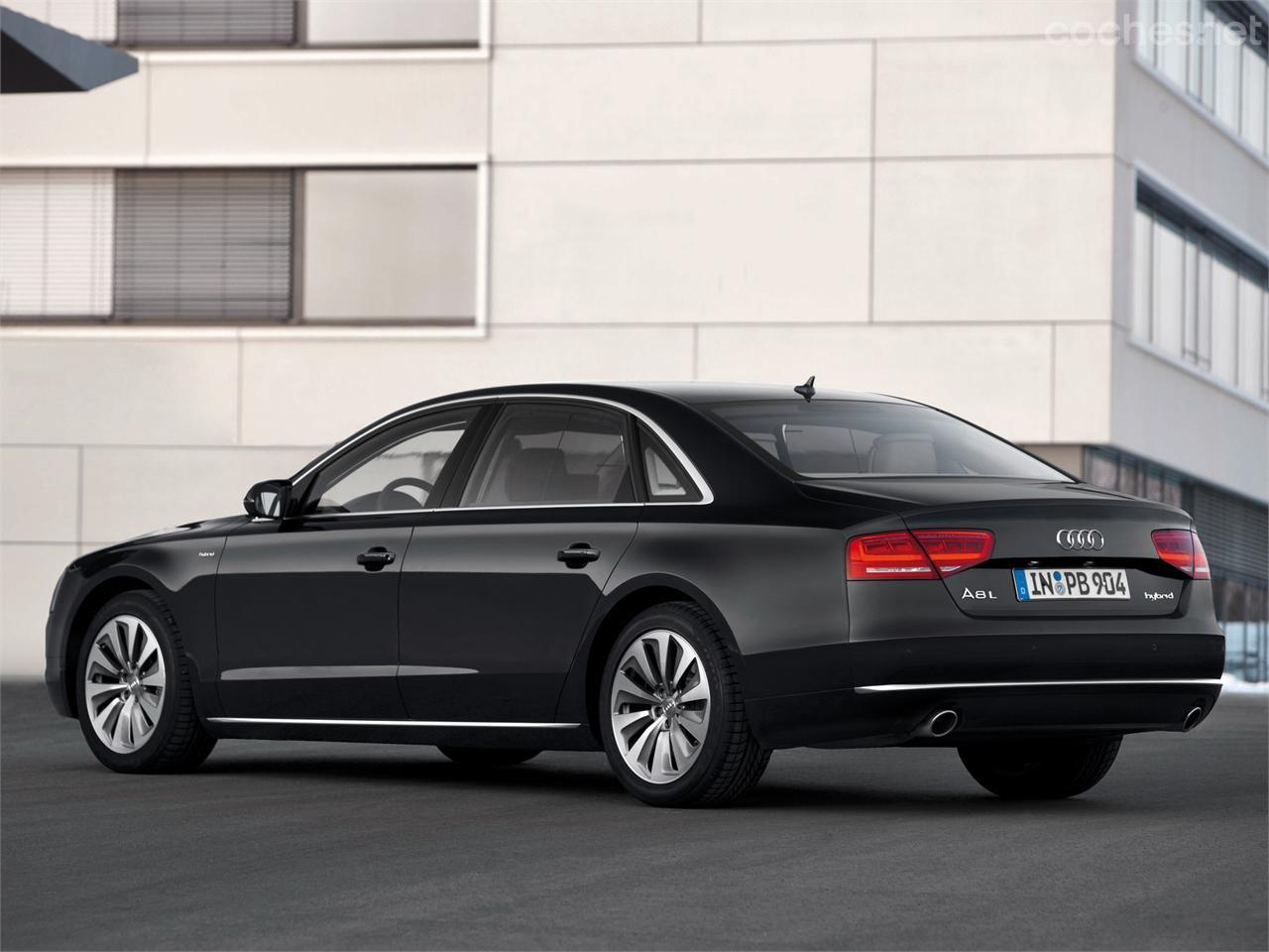 Audi A8L Hybrid