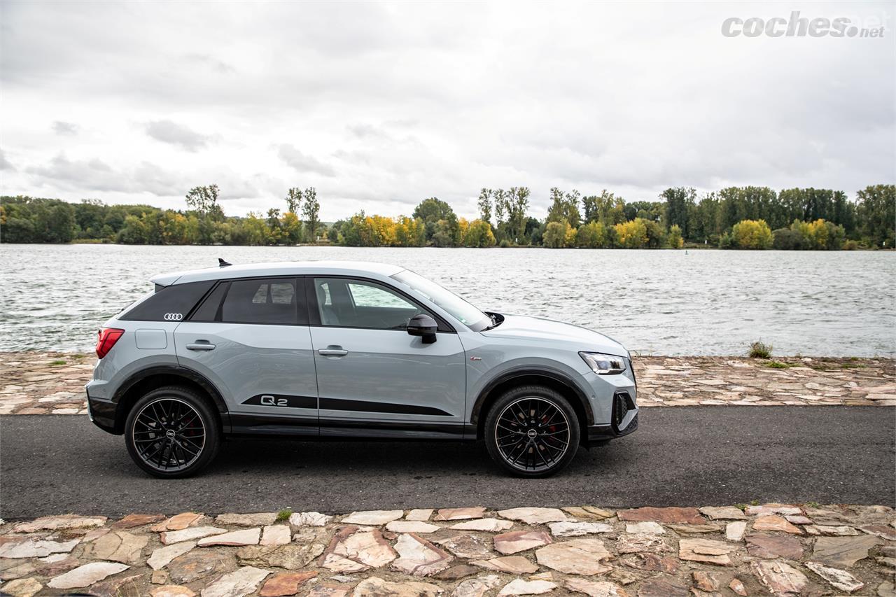 El Audi Q2 tiene como principales rivales premium al BMW X2 y al Mini Countryman. Otros modelos competidores son el Nissan Juke o el Ford Puma, a otro precio, eso sí.