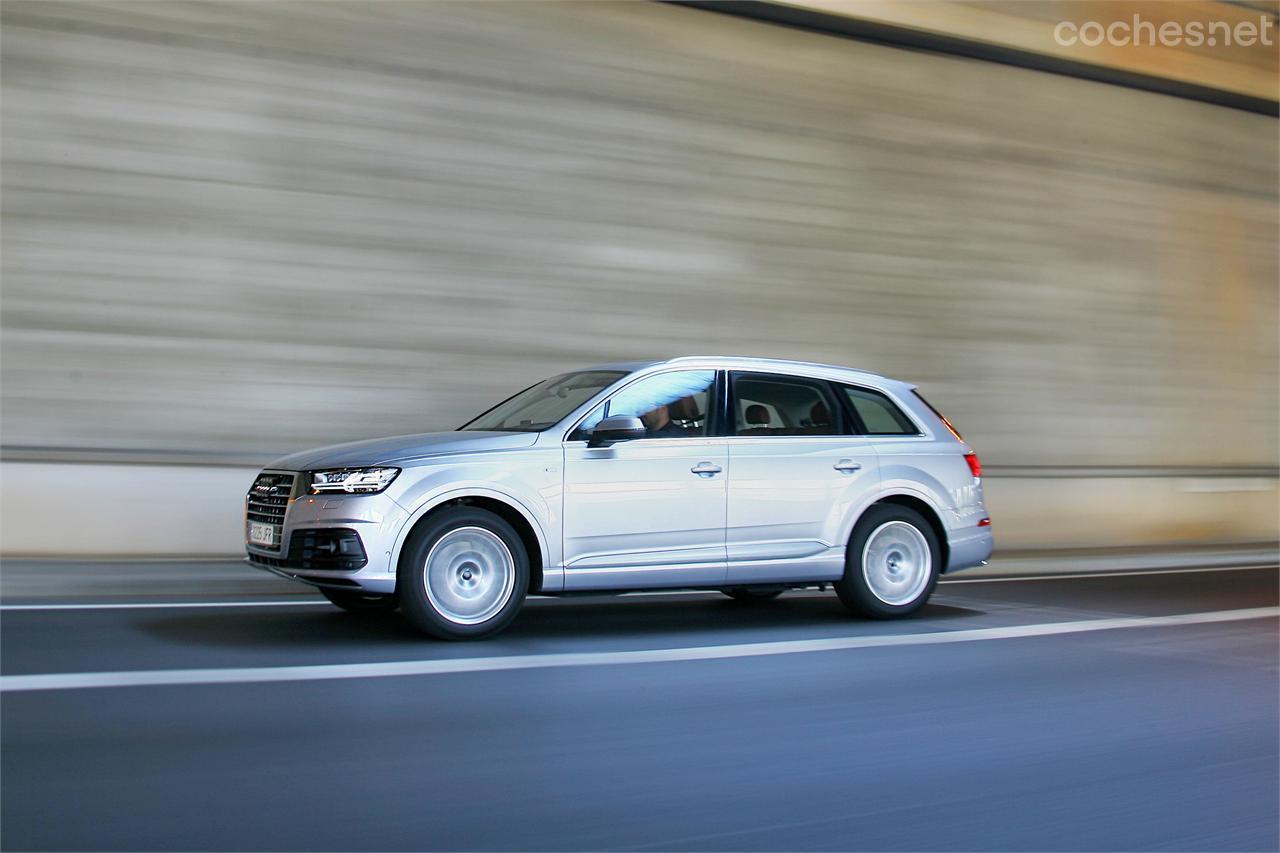 El confort de marcha es una de las principales características del Q7. Es, sin duda, un coche pensado para realizar grandes viajes.