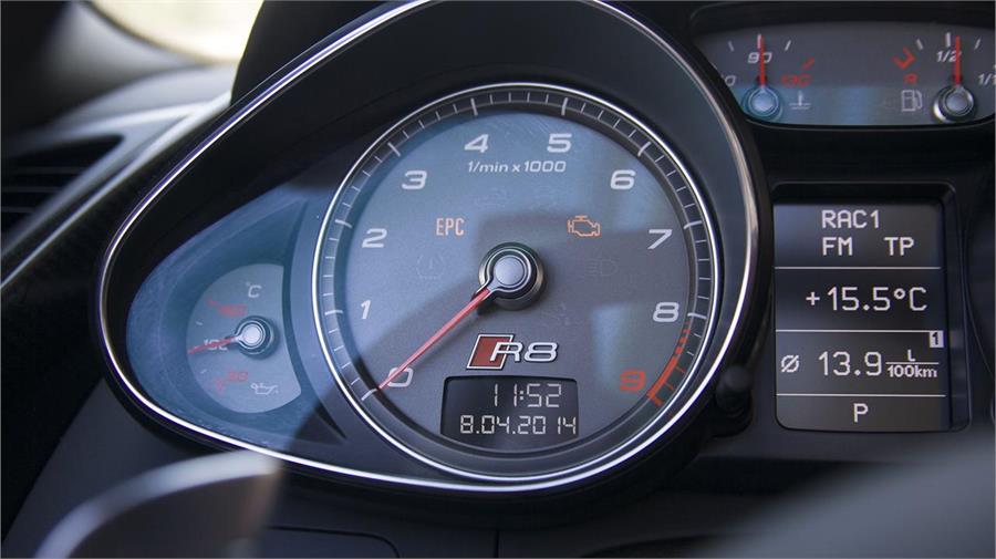 Audi R8 V8 Spyder S tronic | Noticias coches.net