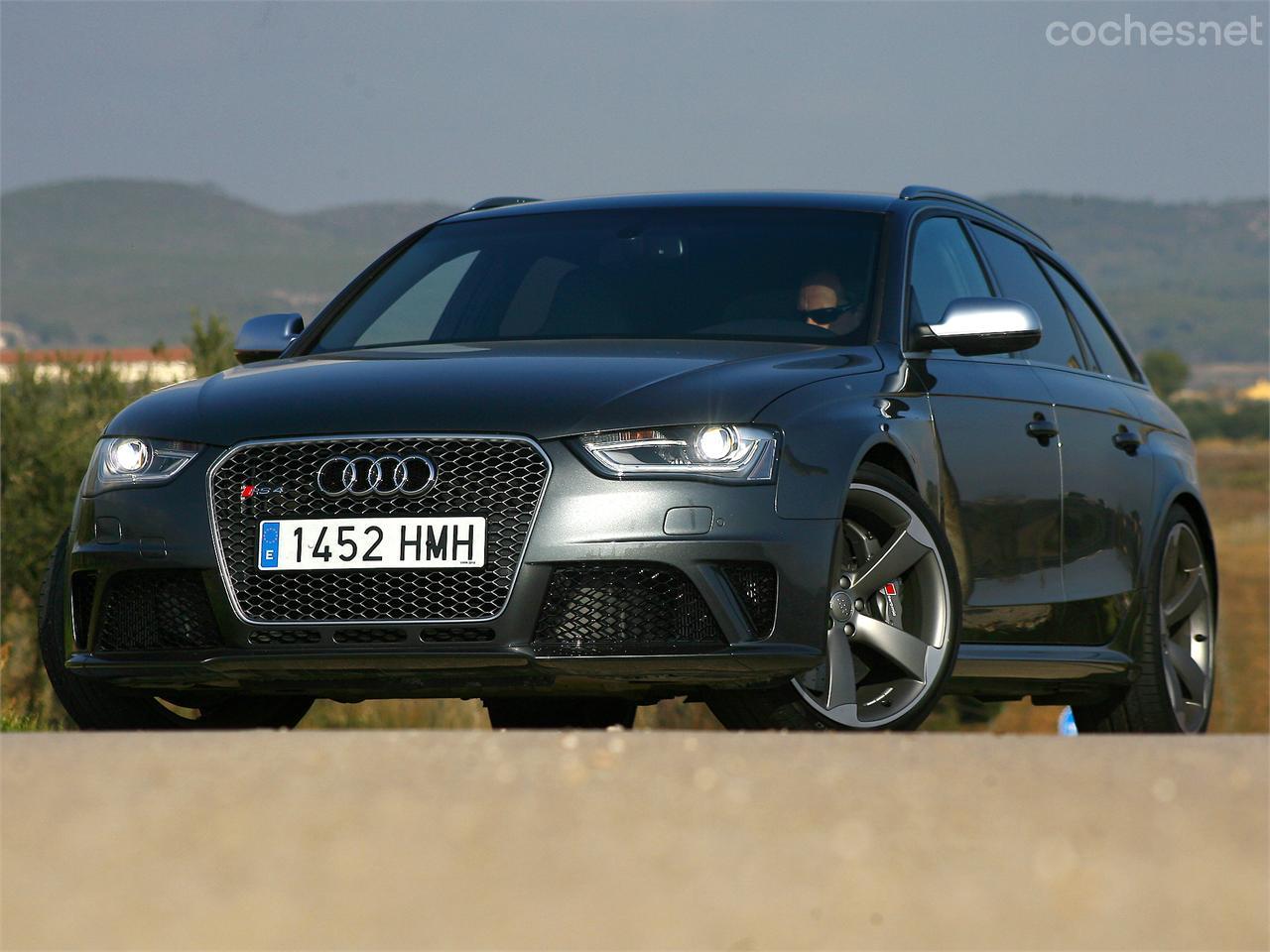 Audi RS4 Avant 4.2 FSI 450 CV quattro