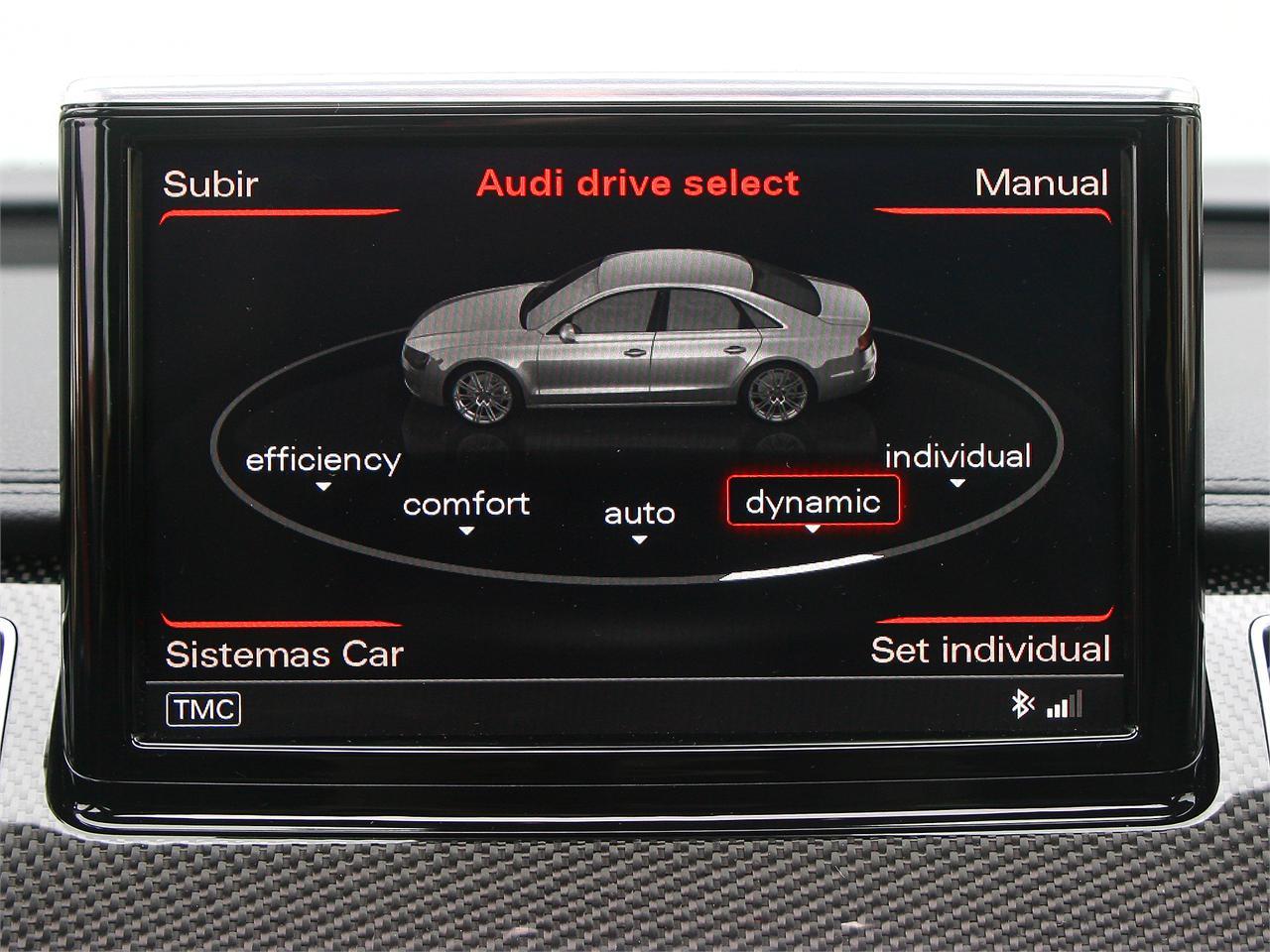 El Audi Drive Select permite adaptar la respuesta del chasis al tipo de carretera que recorremos. 