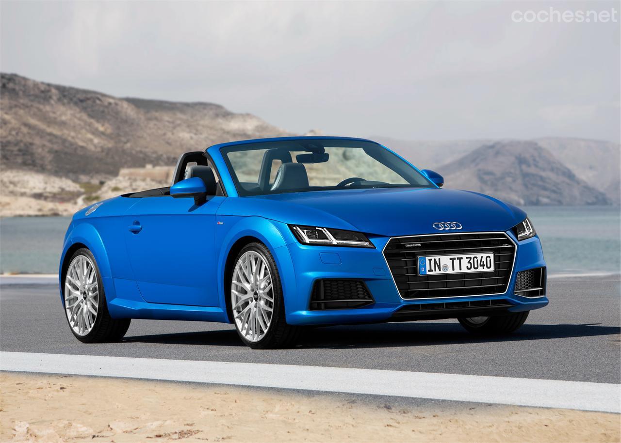 Este color azul es específico para el TT Roadster. El de la imagen es un 2.0 TFSi con el kit de carrocería y llantas S-Line.