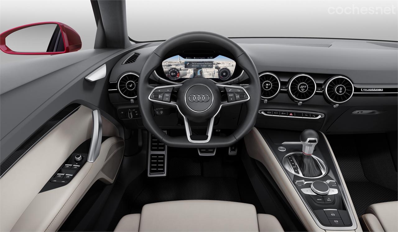 Hereda el salpicadero y la consola del TT Coupé, y por supuesto la gran novedad de la tercera generación: el Audi Virtual Cockpit.