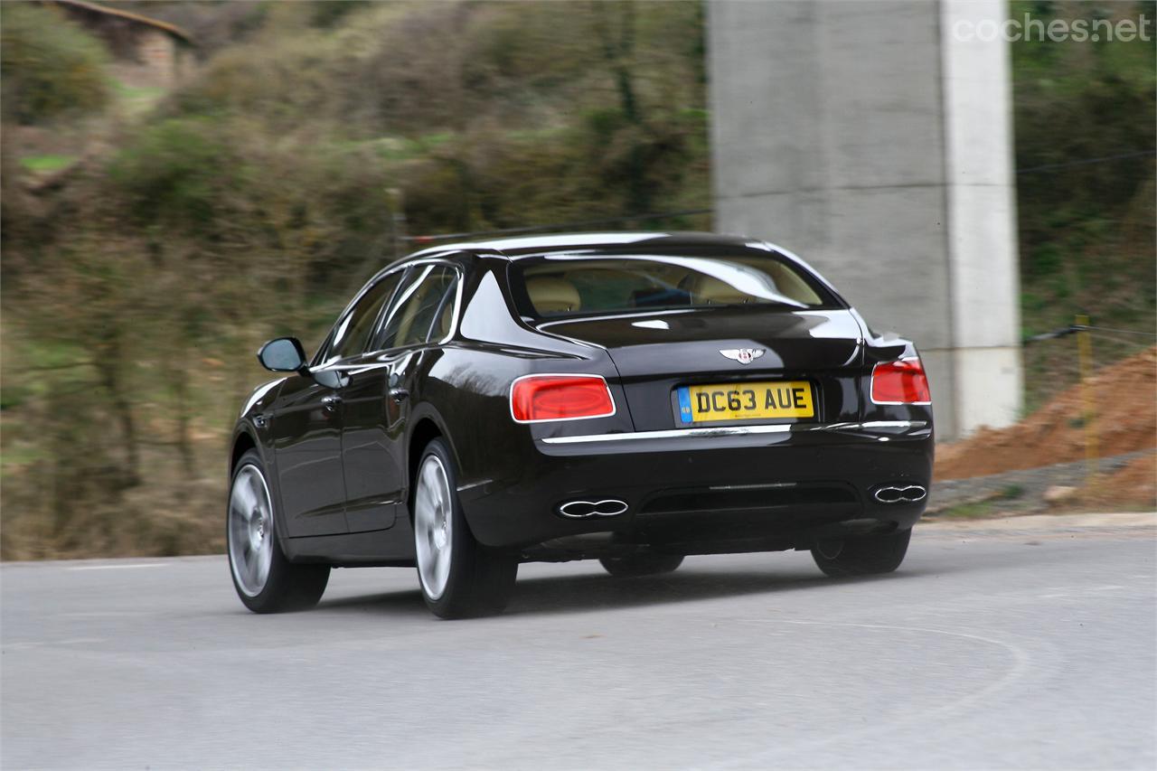 Para la mayoría de clientes que manejen estos presupuestos, el Flying Spur colmará sus expectativas.