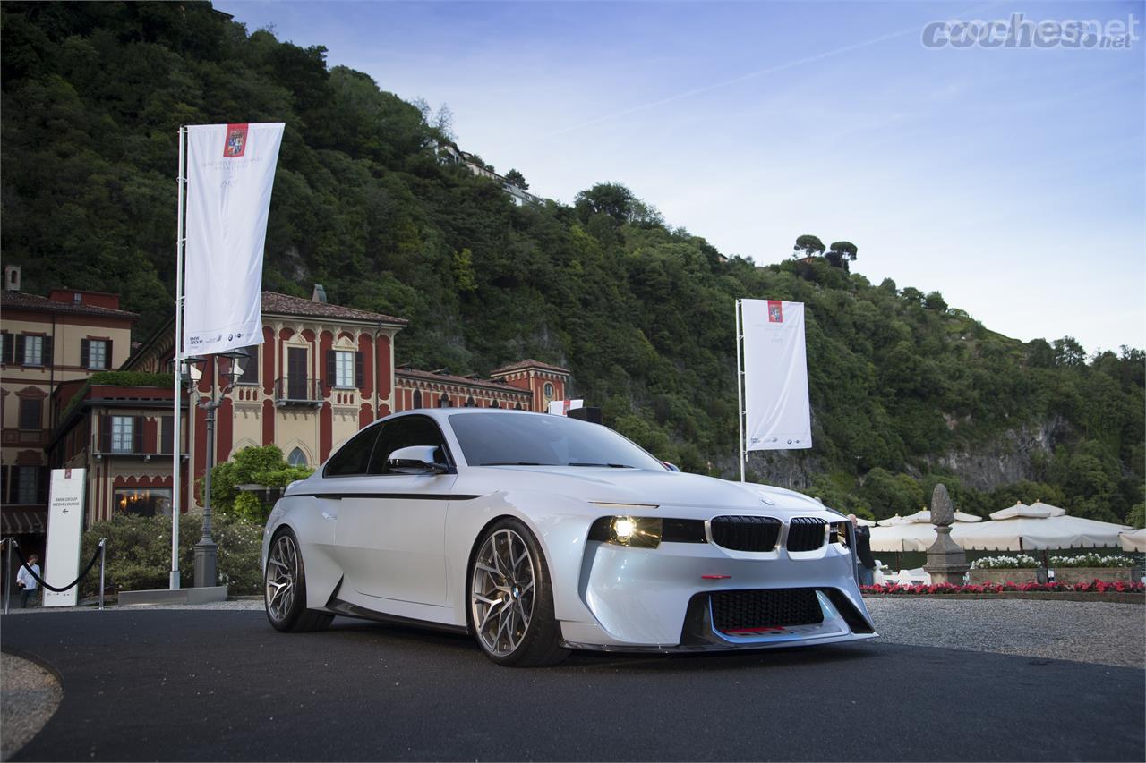 El BMW 2002 Hommage es el último concept de la serie Hommage. Fue presentado en el Concorso d'Eleganza Villa d'Este 2016.