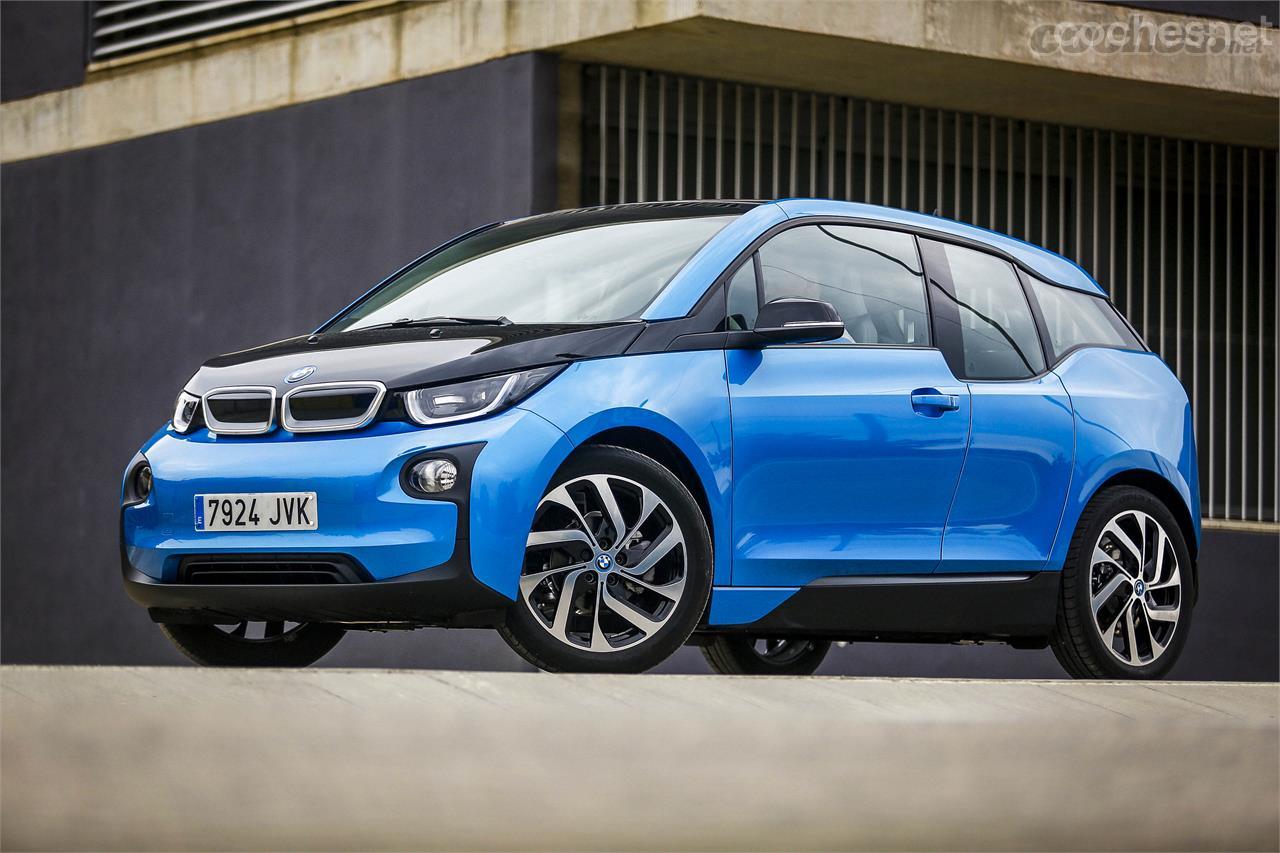 El BMW i3 lleva cuatro años en el mercado, y se ha situado entre los eléctricos más vendidos en nuestro país. 