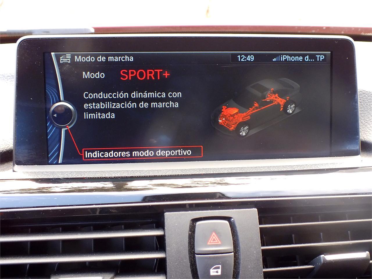 Mediante el iDrive podemos elegir el modo en que queremos configurar el coche.