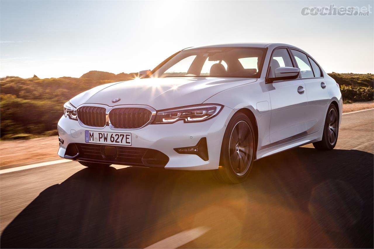 BMW 330e: Versión híbrida enchufable