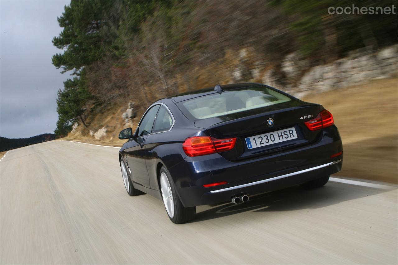 El 428i tiene doble personalidad: puede ser tranquilo y silencioso y al momento convertirse en un coche rápido y efectivo.