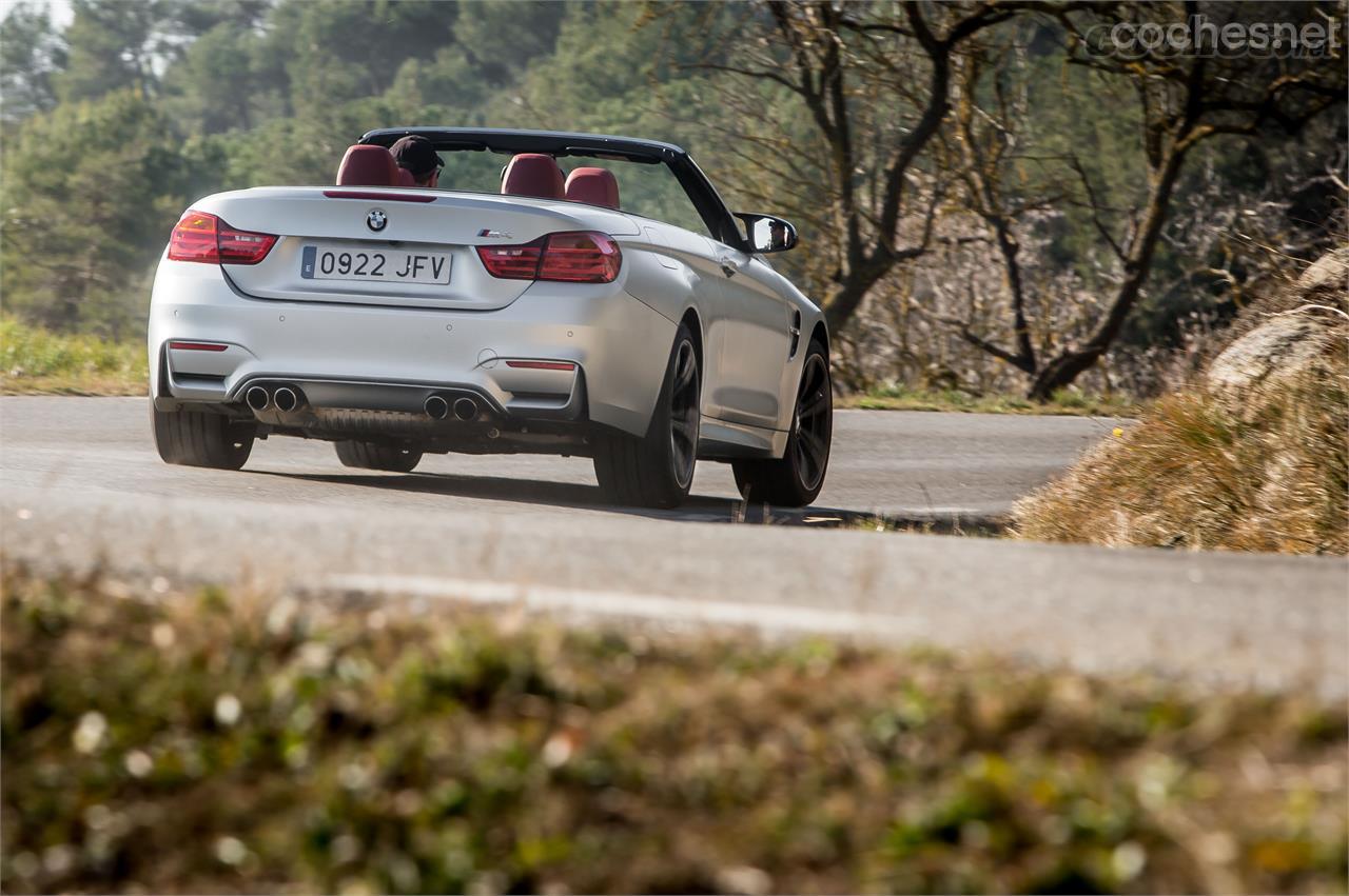 En carreteras de montaña, con el techo plegado, es donde más se disfruta de las cualidades dinámicas de este BMW descapotable.