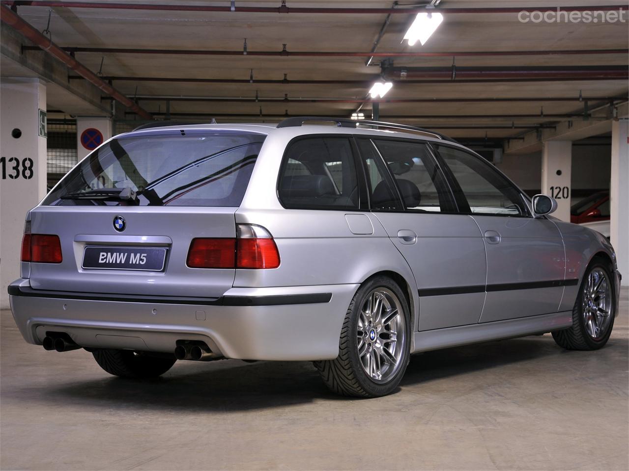 El M5 E39 Touring Concept nunca llegó a la serie con lo que esta generación jamás contó con una carrocería familiar.