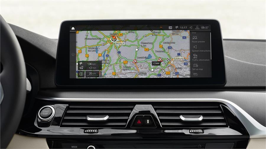 Además de la conectividad para equipos de Android Auto, el Serie 6 GT incorpora un nuevo sistema de navegación en la nube llamado BMW Maps.