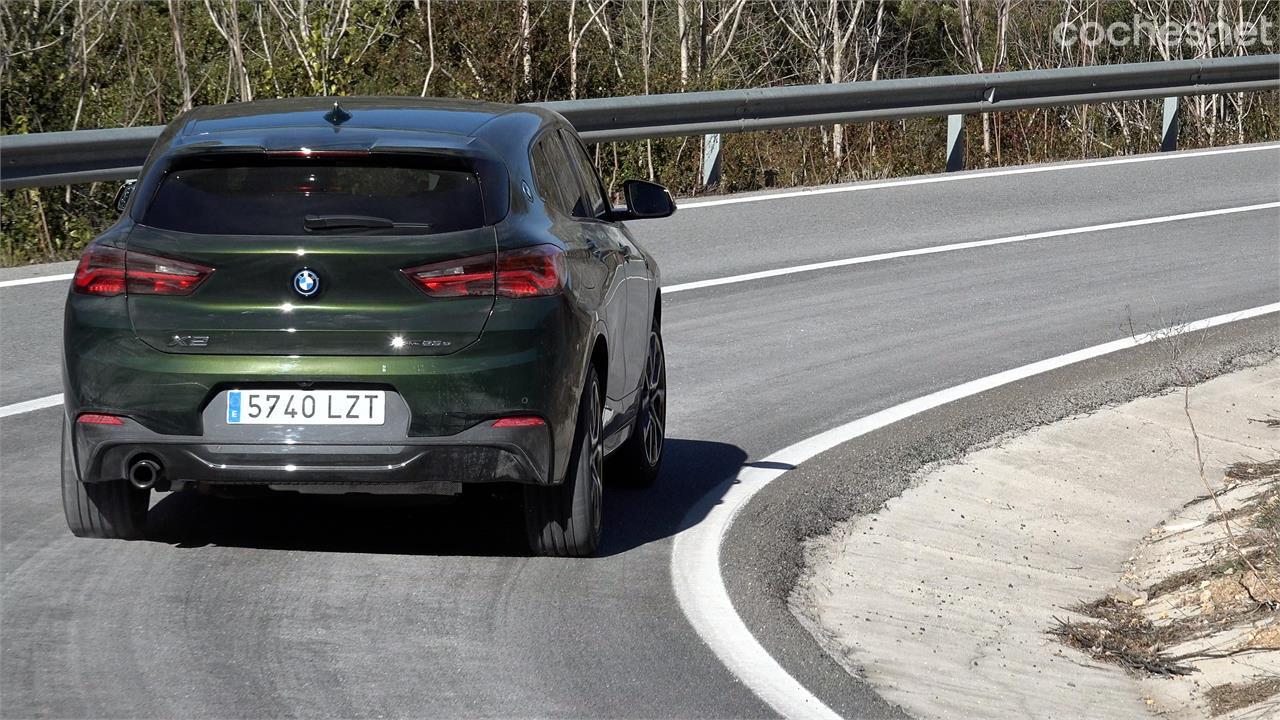 El motor térmico es un 3 cilindros en línea de 1,5 litros turbo que anuncia 125 CV a 5.000 rpm.