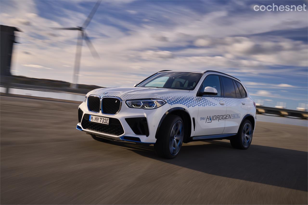 Opiniones de BMW iX5 Hydrogen: Ya empiezan a rodar los primeros 100 vehículos