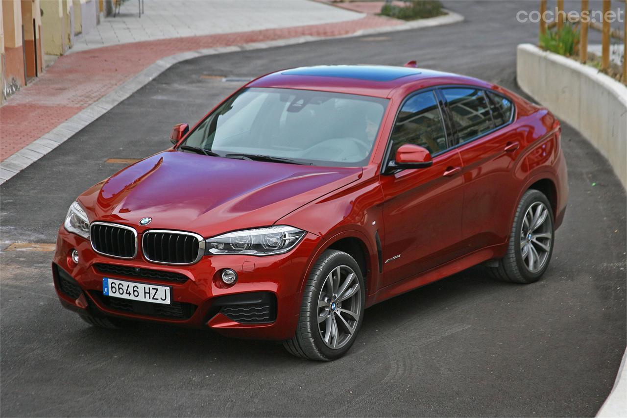 El X6 mantiene la estética de la primera generación pero con los trazos de la nueva estética de BMW mucho más marcados. (Fotos: Eloy García).