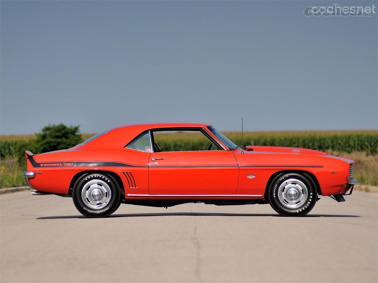 Este es el Chevrolet COPO Camaro Yenko SC 427 de 1969, el iniciador de la leyenda de los COPO Camaro por encargo de Don Yenko.