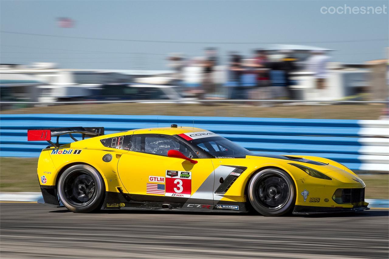 Esta es la oficina de trabajo del español Antonio García, el Corvette C7.R que compite en el IMSA Tudor United Sportscar Championship.