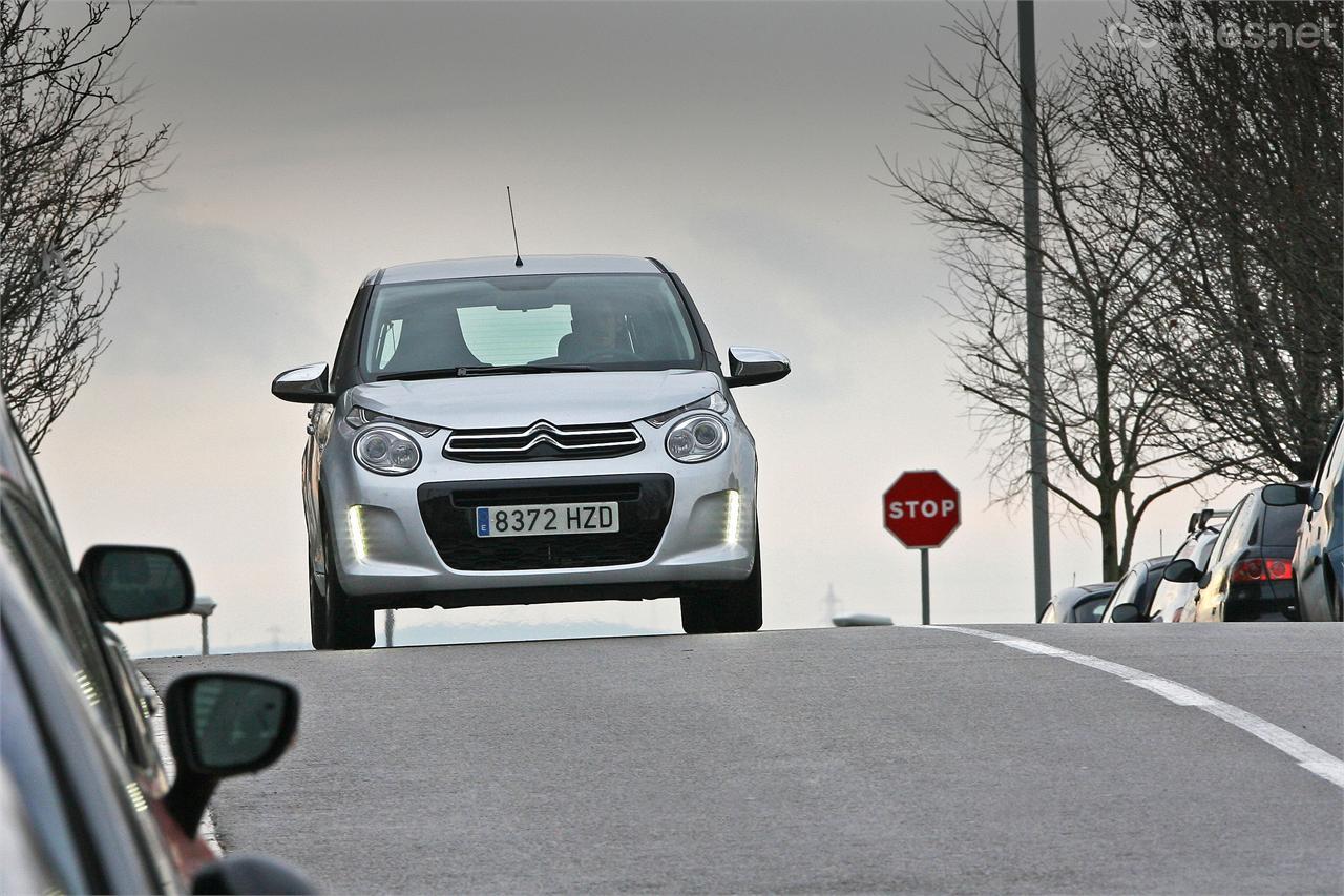 La gama de precios del Citroën C1 arranca en 10.200 euros para la versión básica de tres puertas.