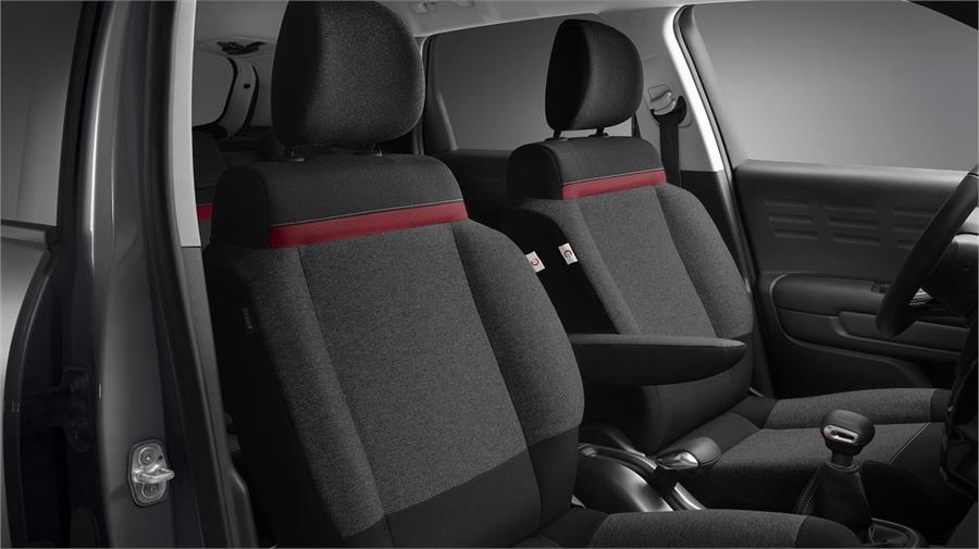 Los asientos, llamadas Citroën Advanced Confort por su generoso mullido, tiene una franja roja en la tapicería como elemento distintivo de esta serie especial.