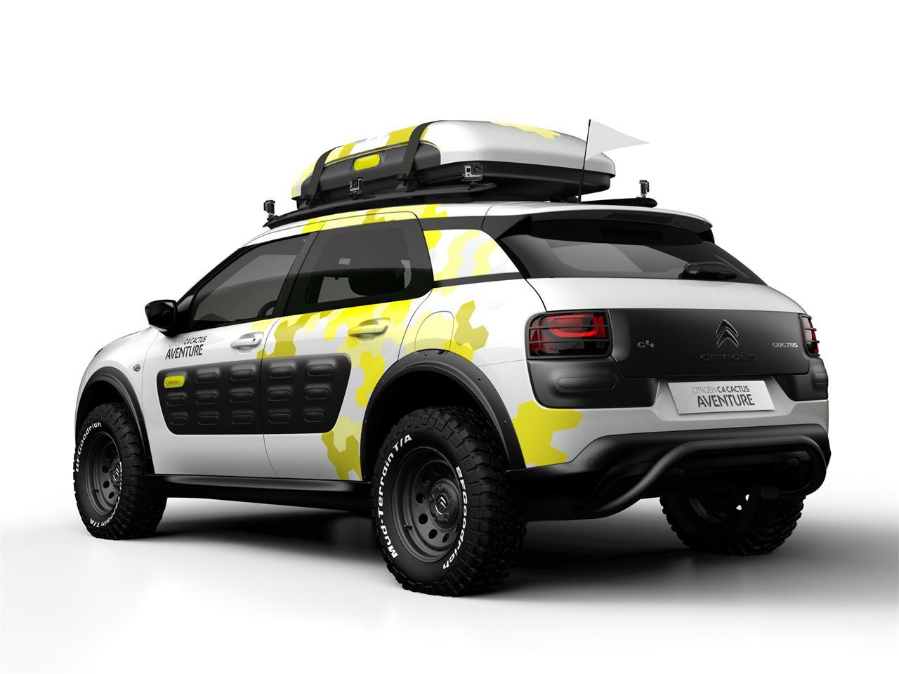 Neumáticos de monaña, cofre en el techo, protectores de bajos y grupos ópticos, mayor altura libre al suelo... el C4 Cactus Aventure ofrece mayores capacidades off-road.