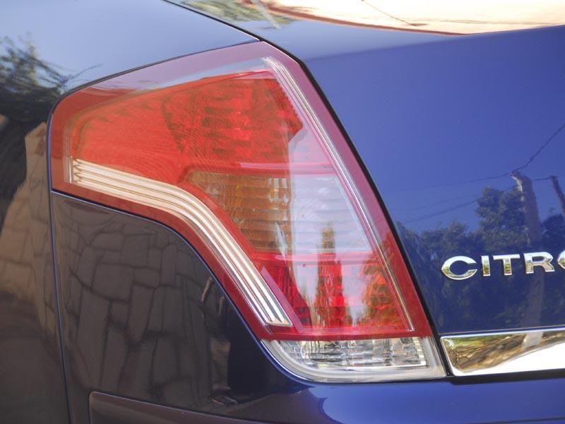 Citroën C4 Sedan 1.6 110 CV Exclusive