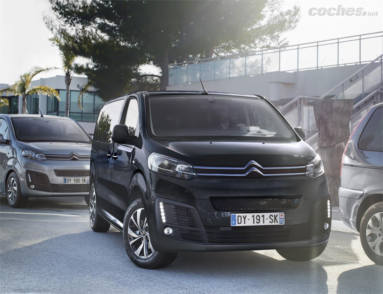 El Citroën e-SpaceTourer ofrece hasta 330 kilómetros de autonomía, a pesar de su tamaño, con la batería de 75 kW/h.