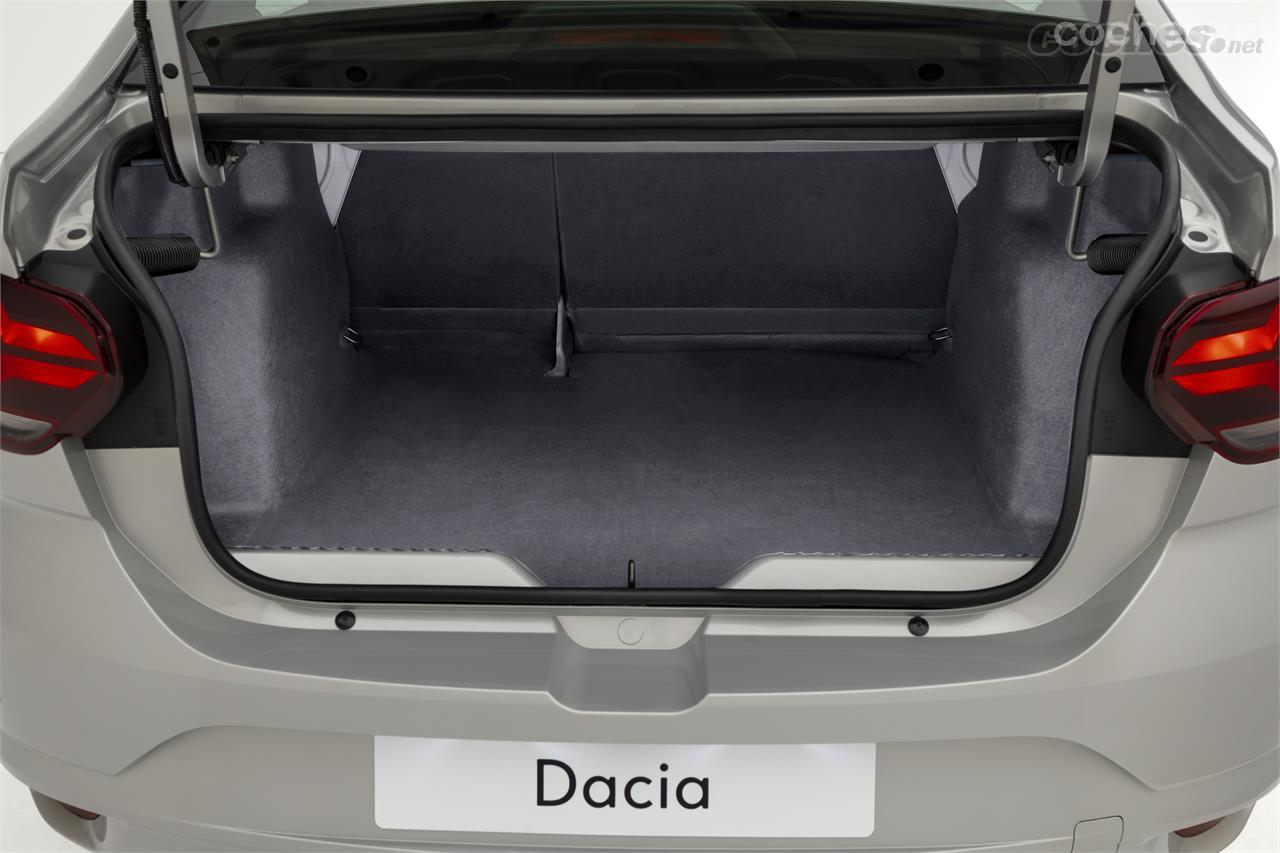 Dacia Sandero, Interior y maletero
