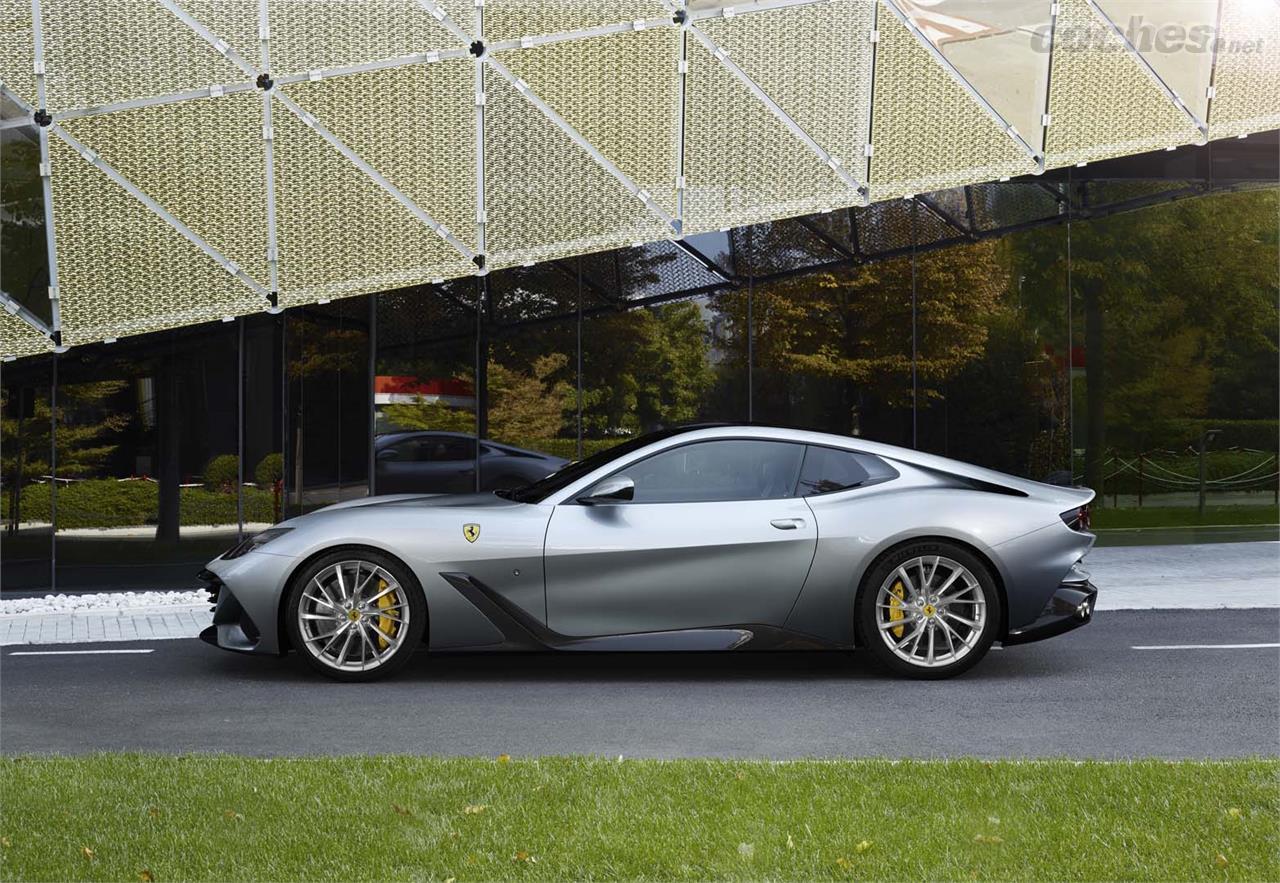 El Ferrari BR20 es un modelo único realizado por encargo de un cliente muy especial sobre la base de un GTC4Lusso. 