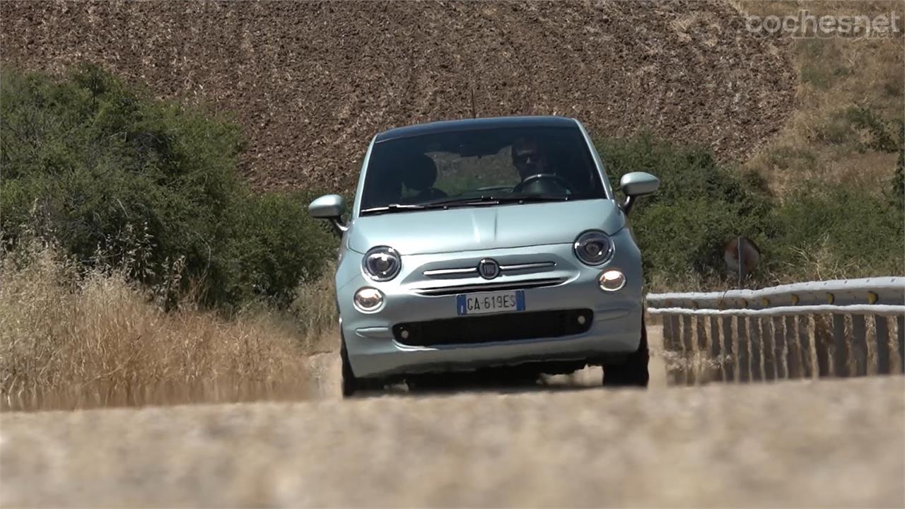 La potencia de su propulsor es más que correcta para ciudad, pero en carretera se le atragantan las fuertes pendientes.