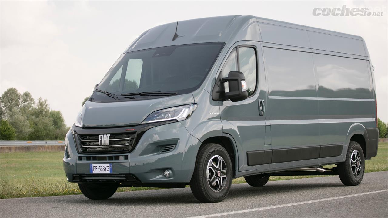 FIAT Ducato - In the variety is the taste: the Ducato offers a choice between four diesel mechanics and an electric alternative.