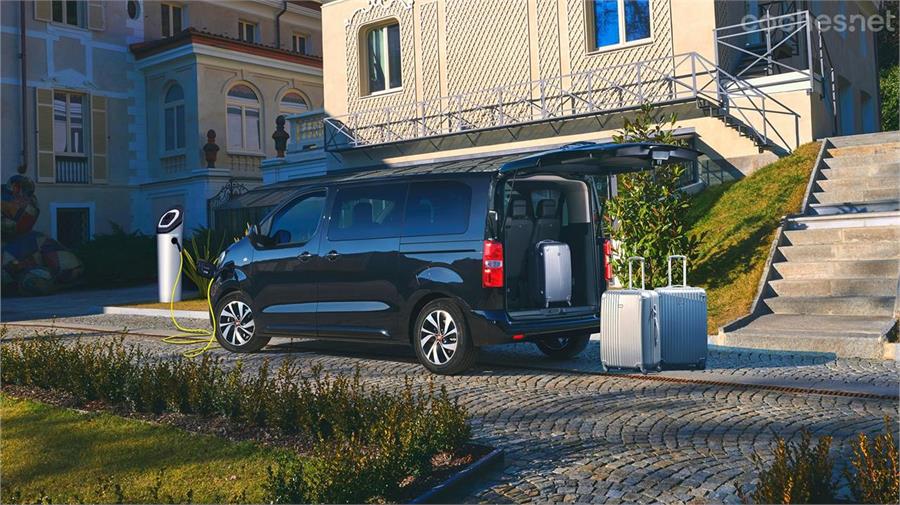 Como es lógico, la versión corta del Fiat E-Ulysse ofrece un menor espacio de carga a cambio de una mayor maniobrabilidad en espacios pequeños.