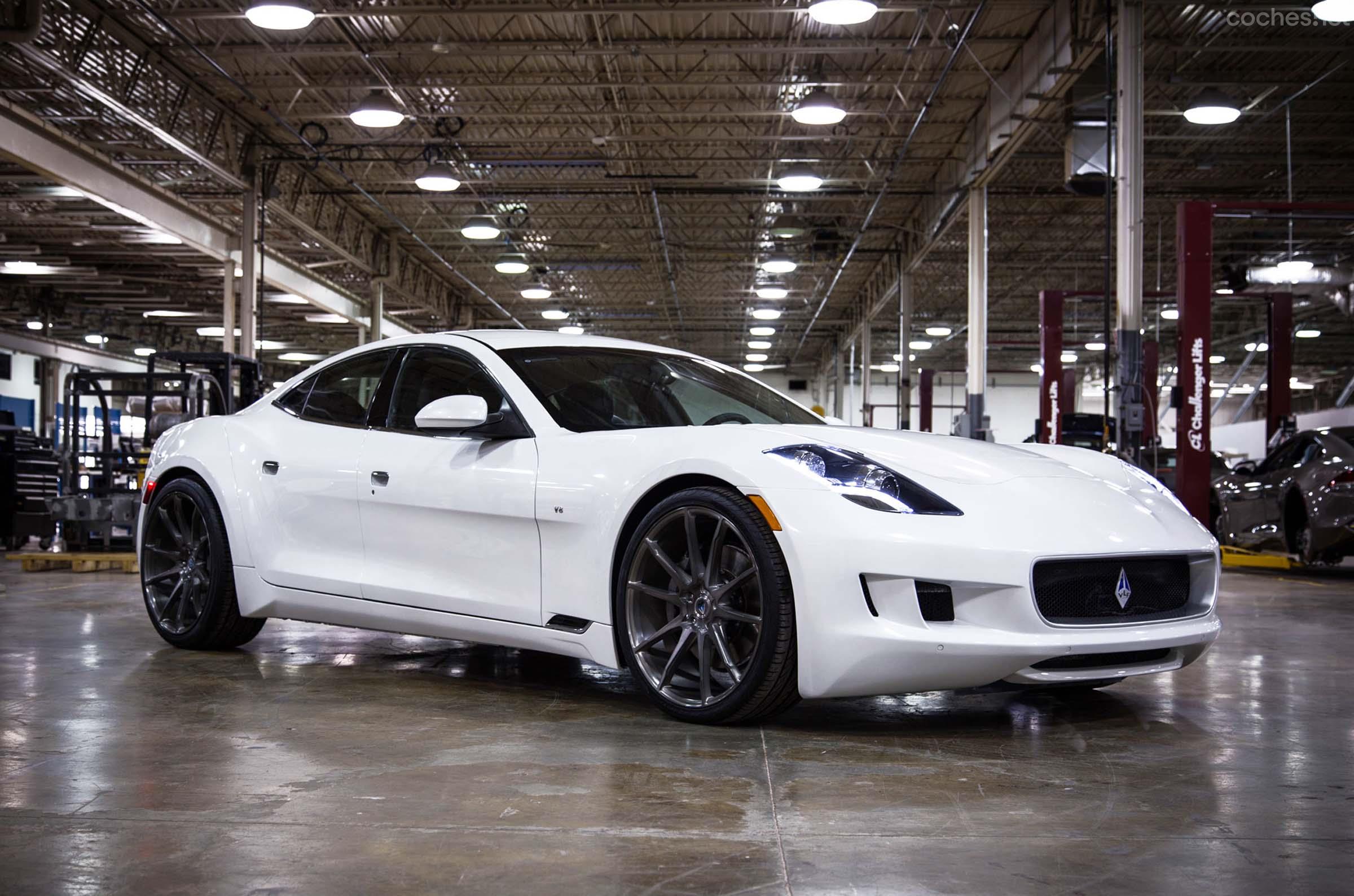 El VLF Automotive Destino V8 es un Fisker Karma al que se le ha amputado el sistema de propulsión híbrido y se le ha montado un motor V8 GM LS9 de 638 CV.