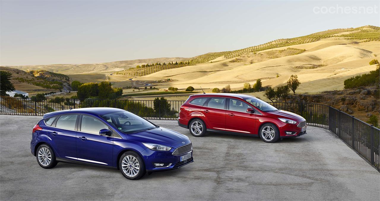 Ford sigue ofreciendo el Ford Focus en sus dos versiones de carrocería: berlina y Sportbreak. 