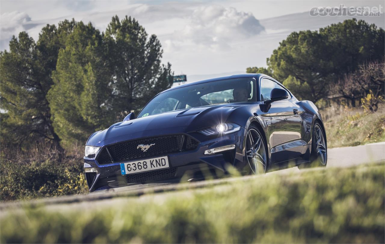 Más potente y mejor equipado. Con esta actualización el Mustang mejora en varios aspectos pero sin perder la personalidad que lo convirtió en un mito.