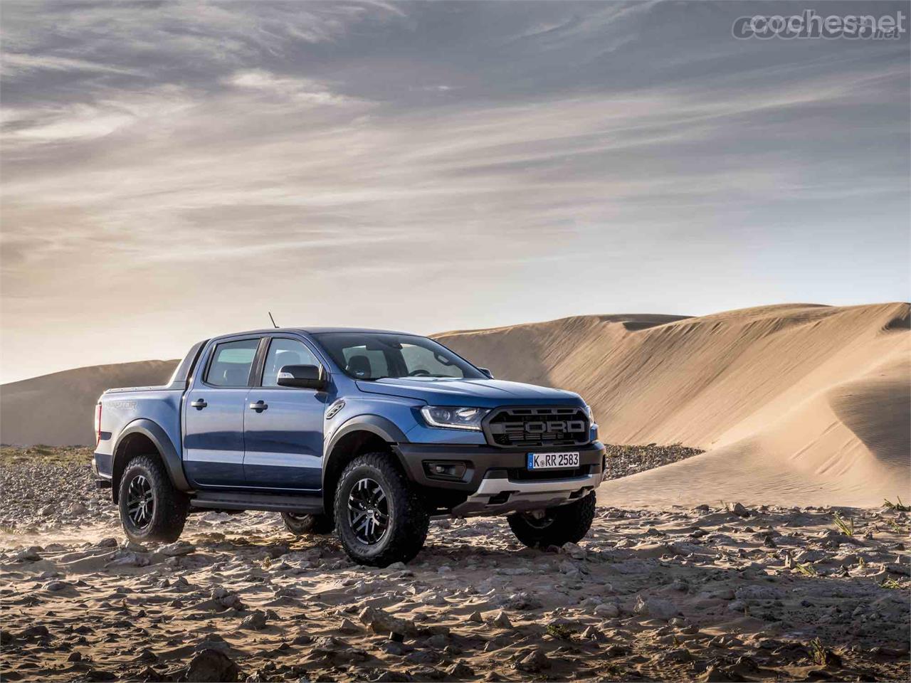 Con esta preparación, el Ford Ranger Raptor se convierte en uno de los mejores pick-up para excursiones off-road. Su PVP es elevado, pero conviene tener en cuenta el material que equipa. 