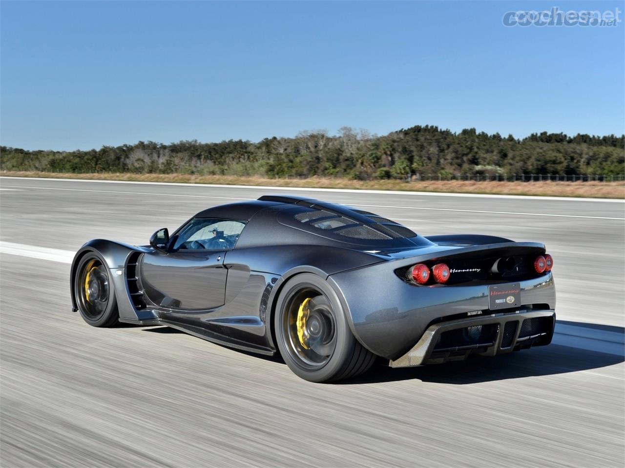 Hasta la fecha su obra maestra había sido el Hennessey Venom GT, con chasis de modificado de Lotus Exige y motor de Corvette ZR1 potenciado que alcanzó los 435 km/h de punta.