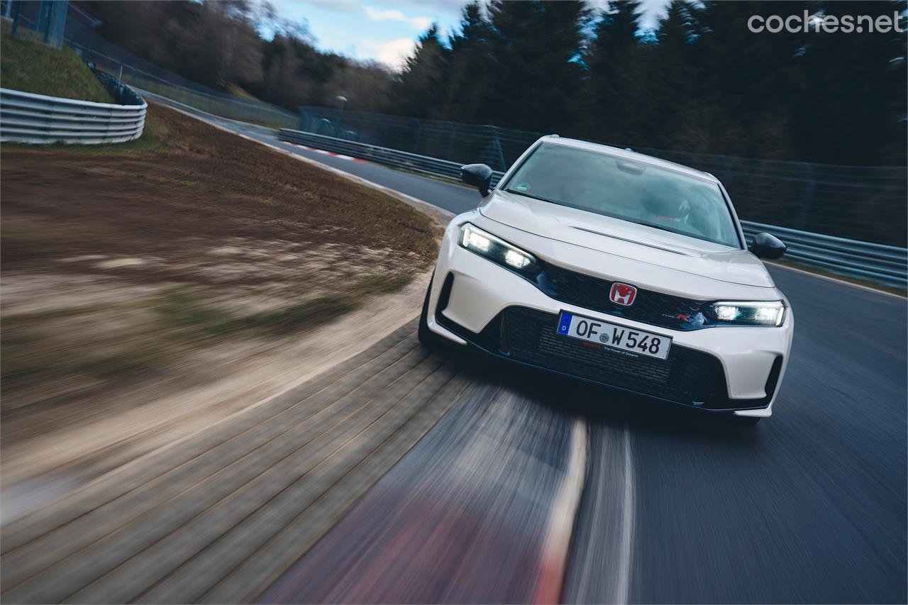 Honda Civic Type R récord en Nürburgring